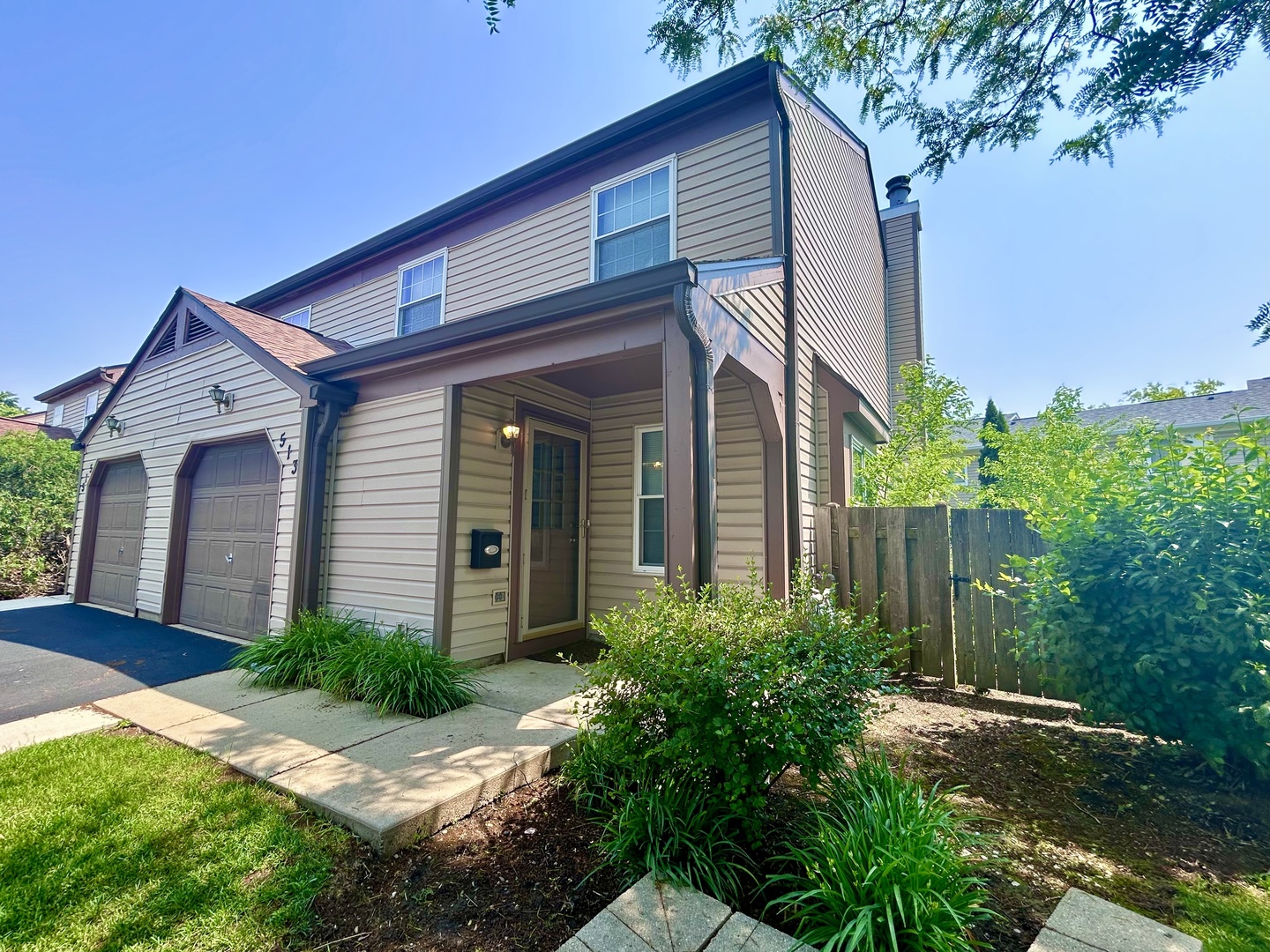 513 Nebraska Circle Property Photo 1