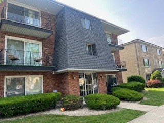 10936 S Keating Avenue 3C Property Photo 1