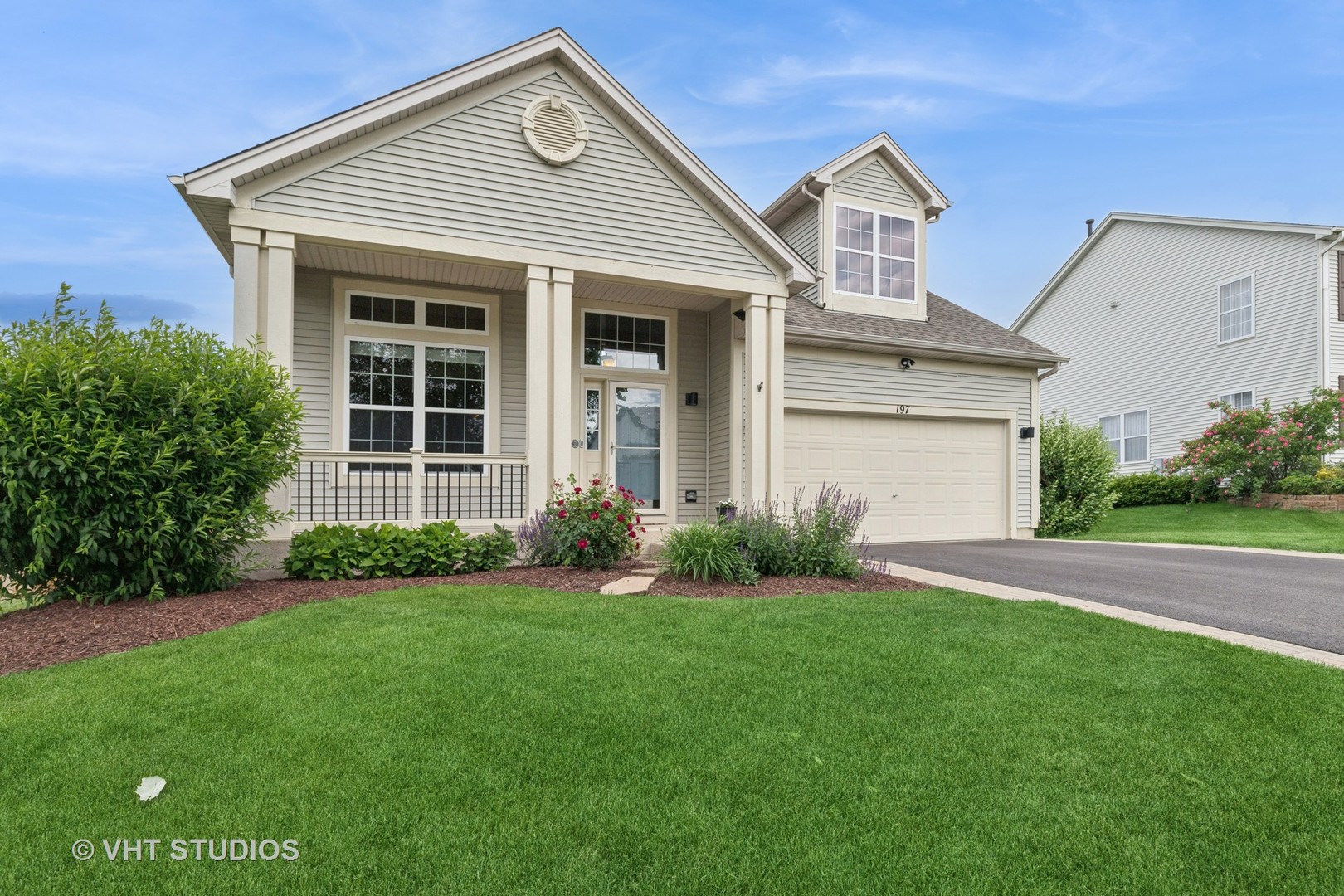 197 S Springside Drive Property Photo 1