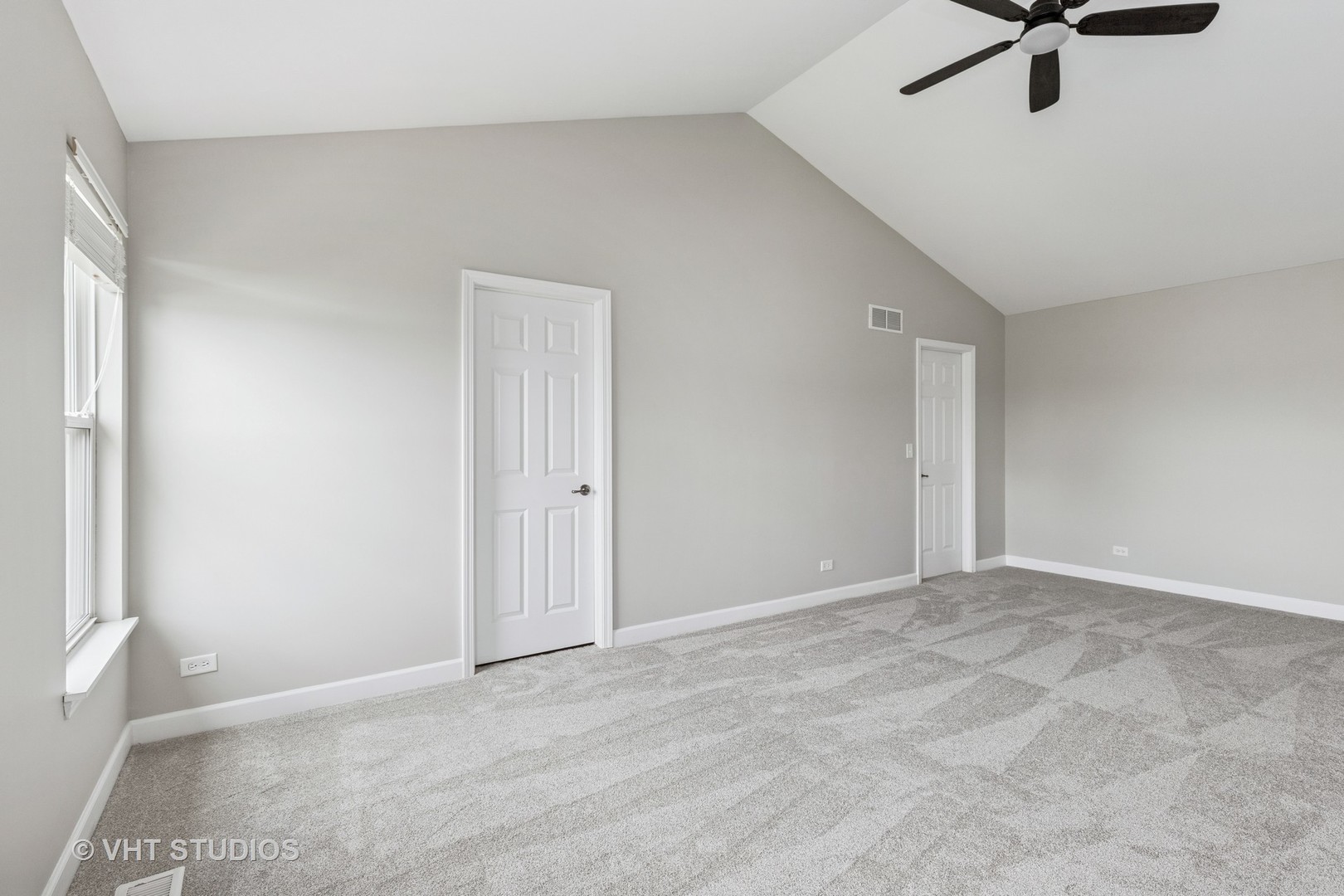 197 S Springside Drive Property Photo 15