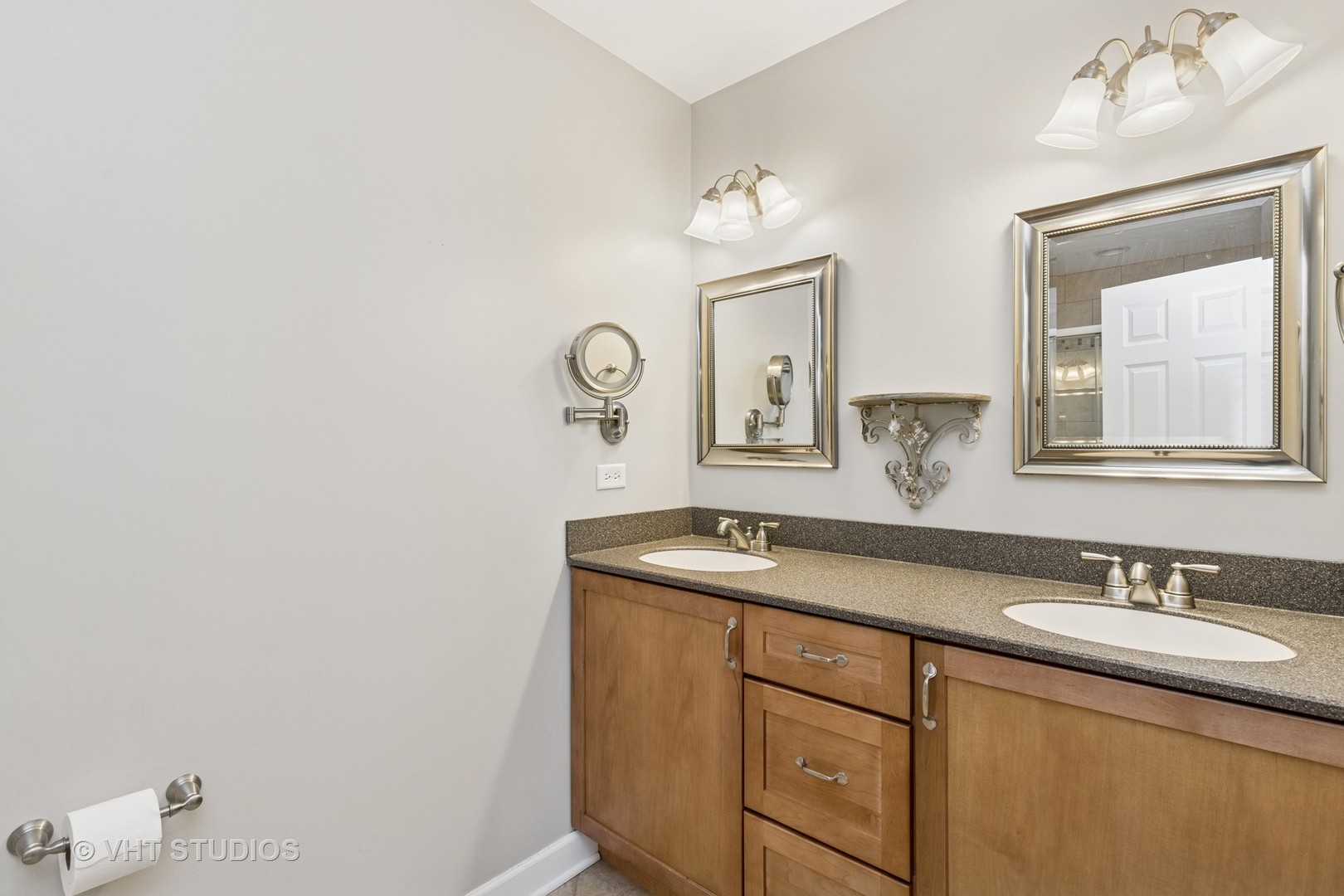 197 S Springside Drive Property Photo 16