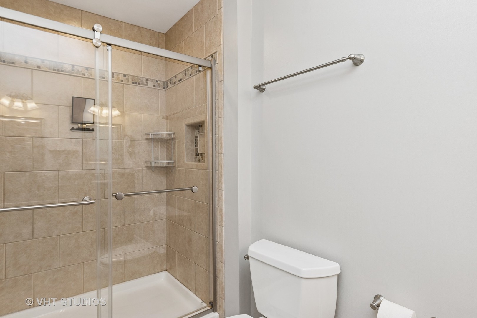 197 S Springside Drive Property Photo 17