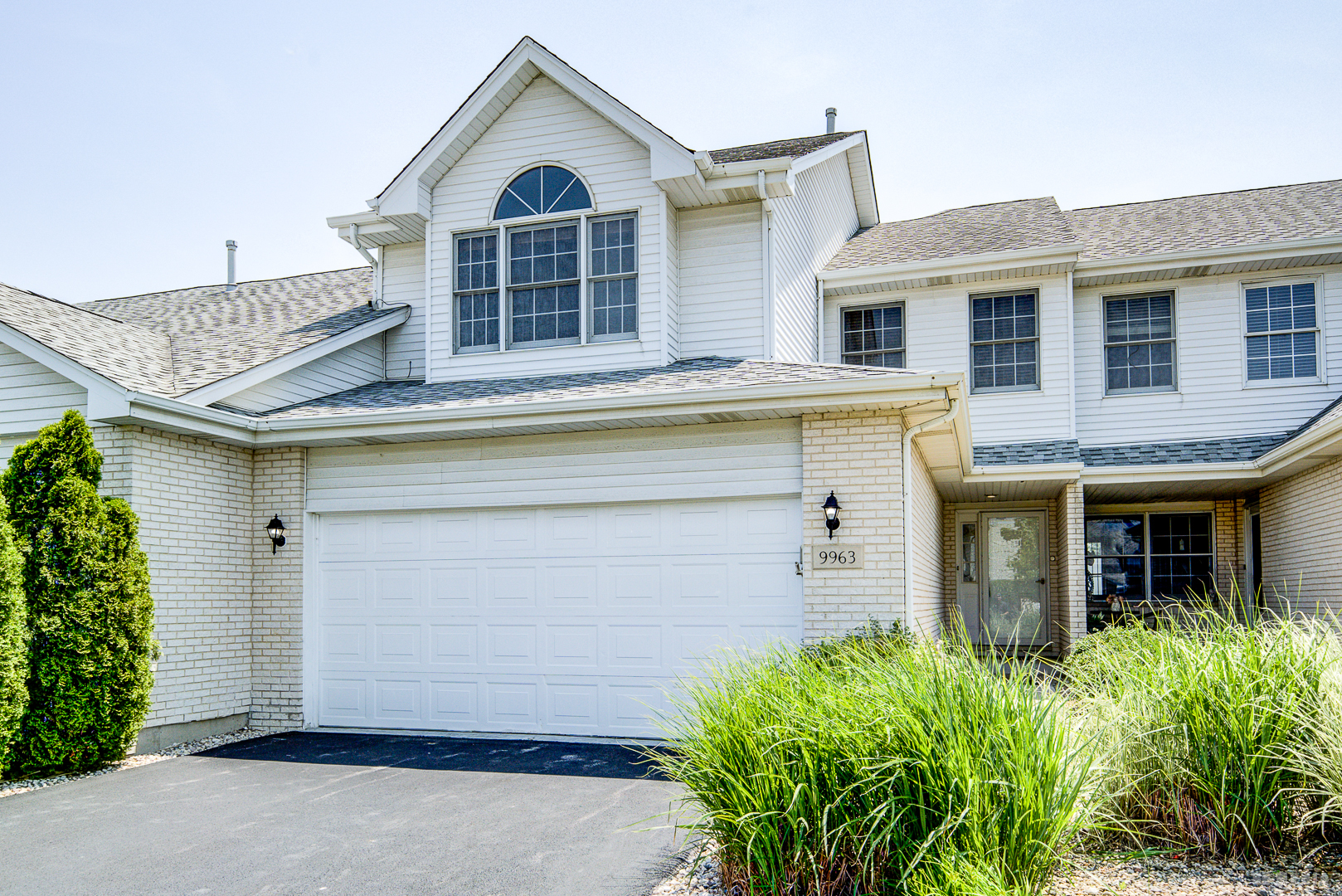 9963 Constitution Drive Property Photo 1