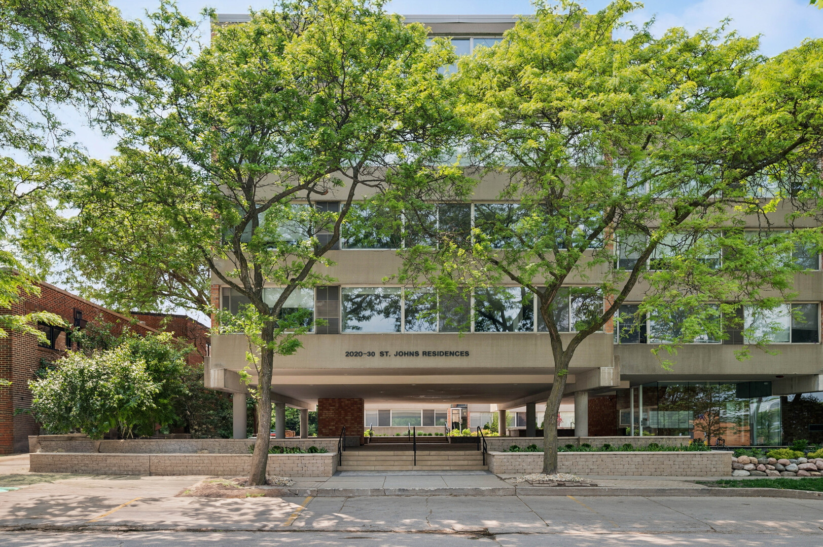 2020 St Johns Avenue 506 Property Photo 1