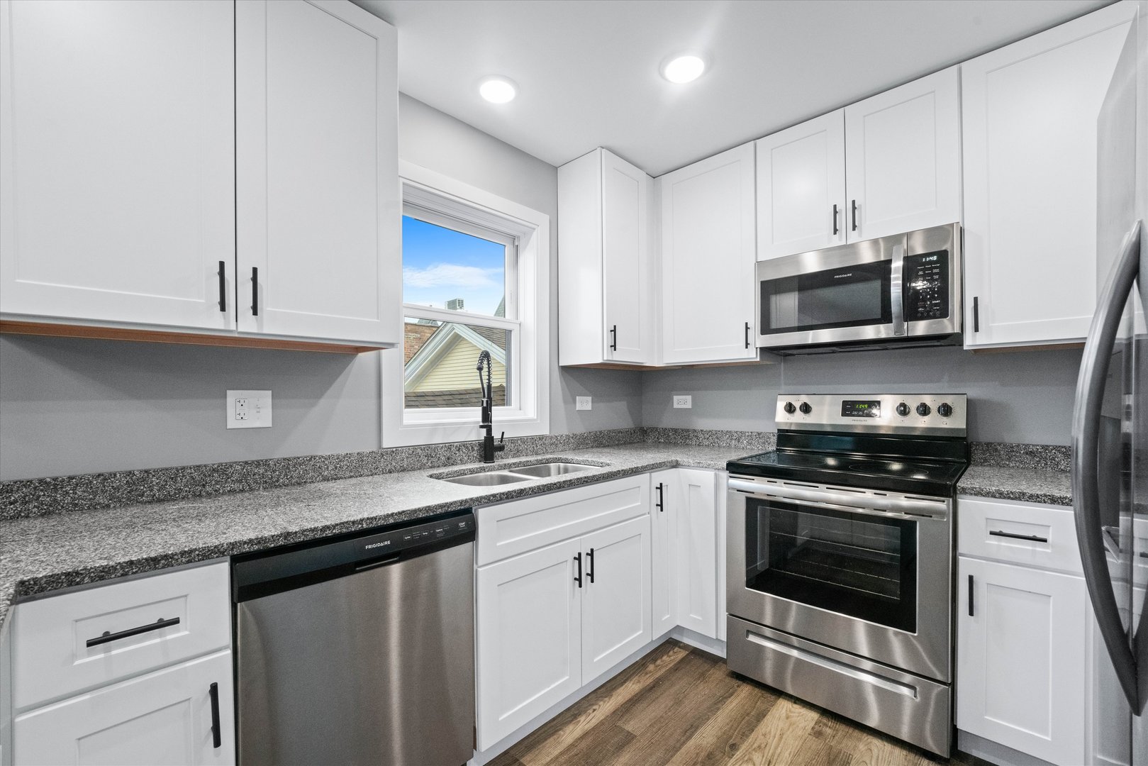 1016 State Street Property Photo 37
