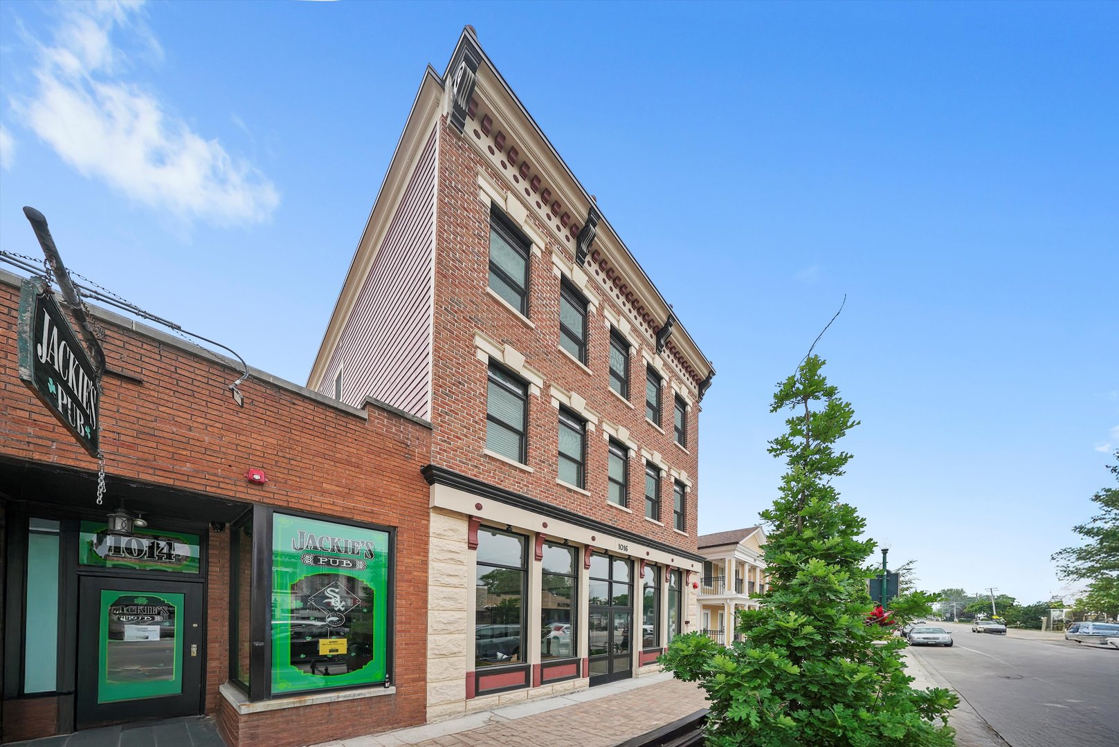 1016 State Street Property Photo 64