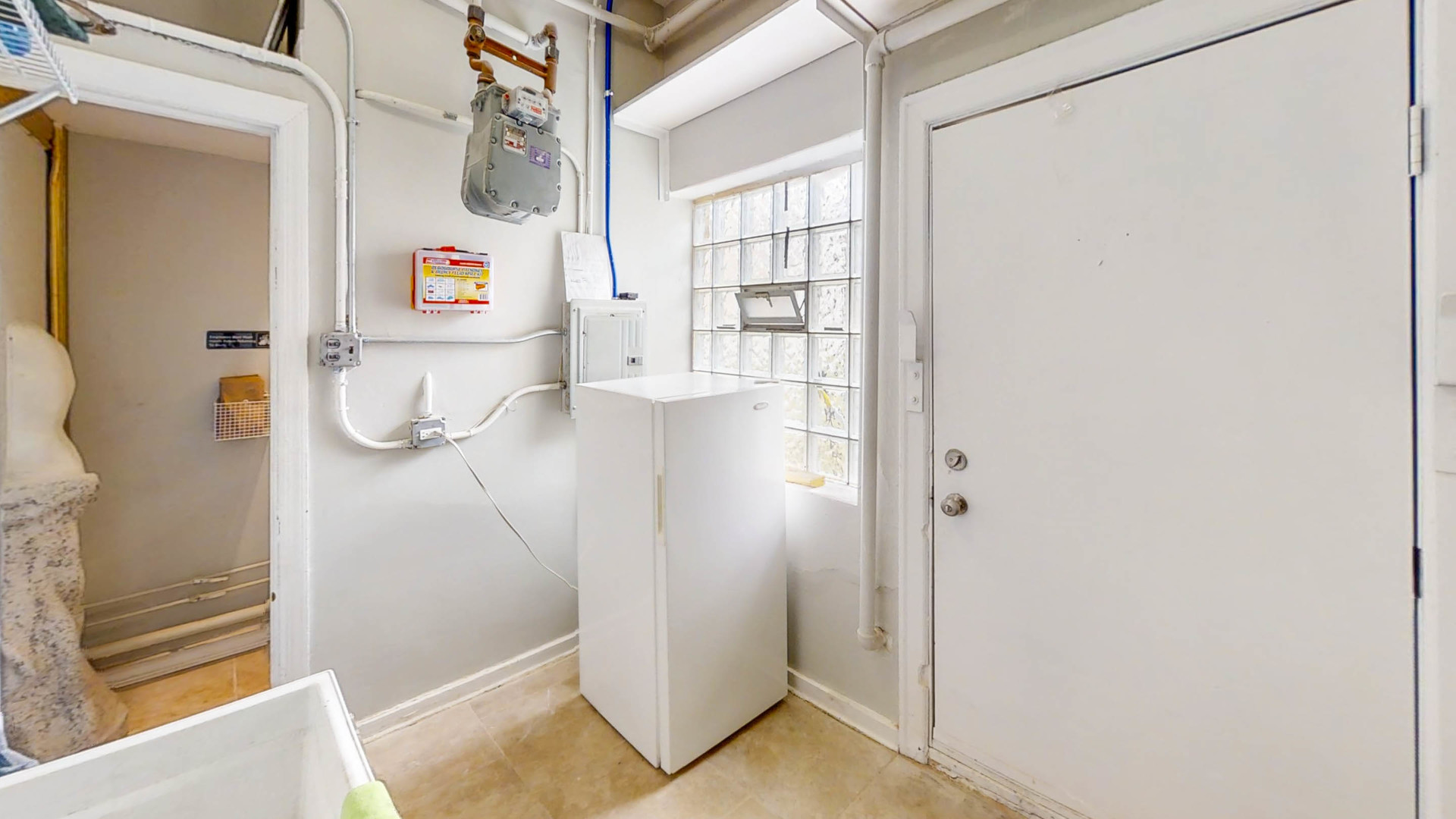 7006 W Diversey Avenue Property Photo 16
