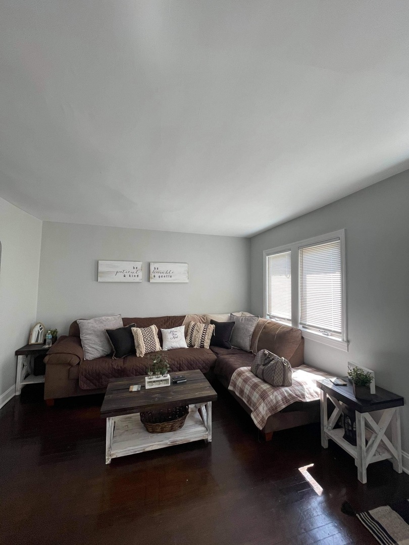 7006 W Diversey Avenue Property Photo 22