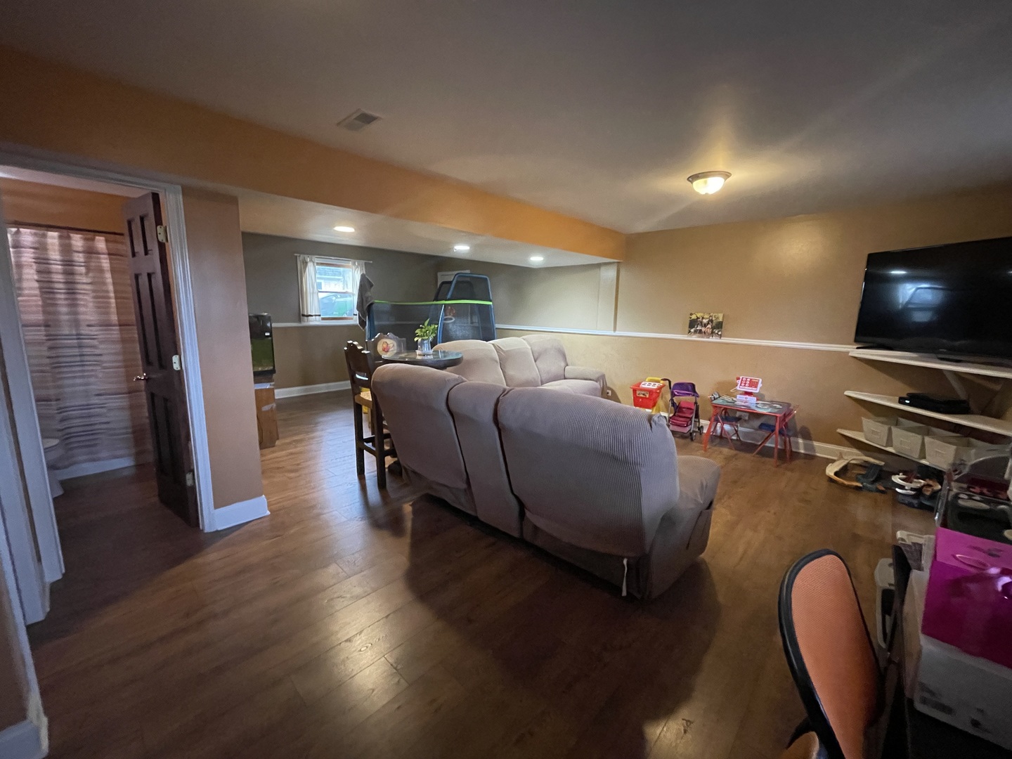 154 Easton Avenue Property Photo 6