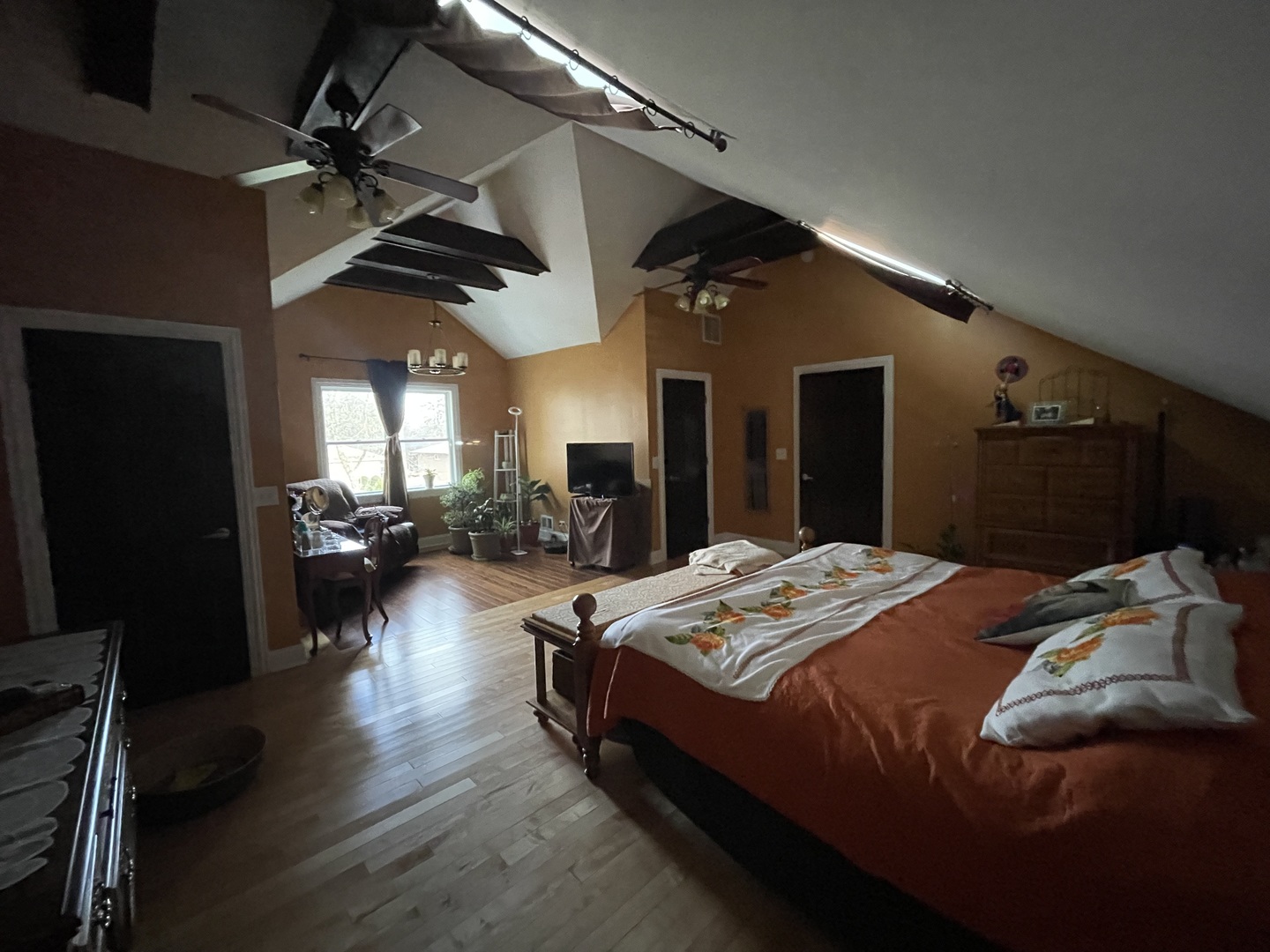 154 Easton Avenue Property Photo 10