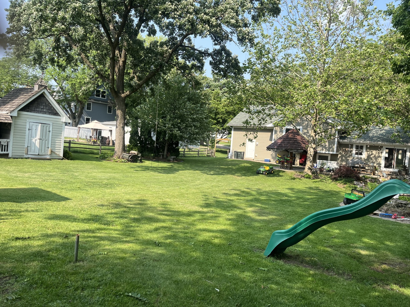 154 Easton Avenue Property Photo 21