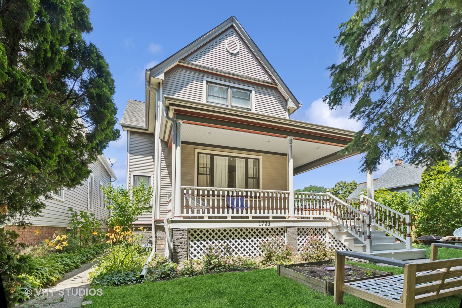 1723 Greenwood Street Property Photo 1