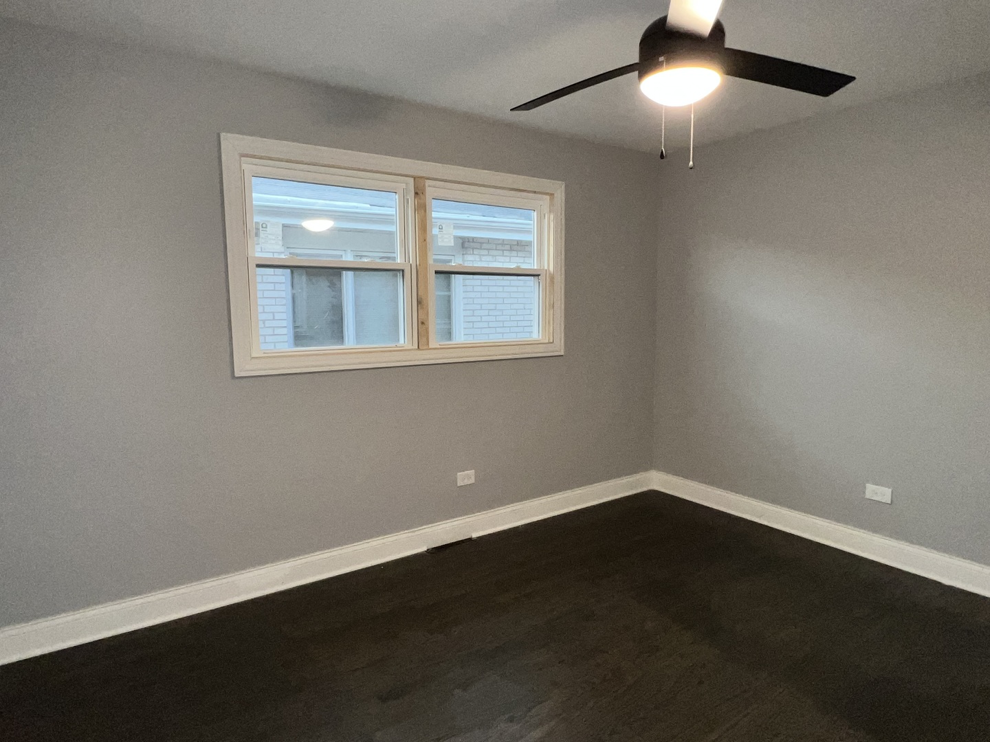 327 Marquette Avenue Property Photo 5