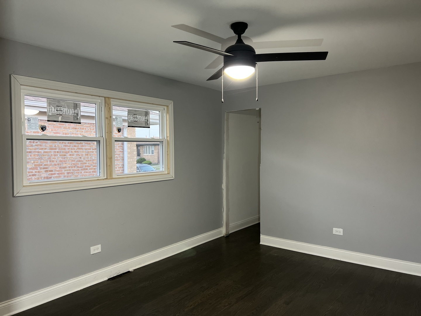 327 Marquette Avenue Property Photo 6