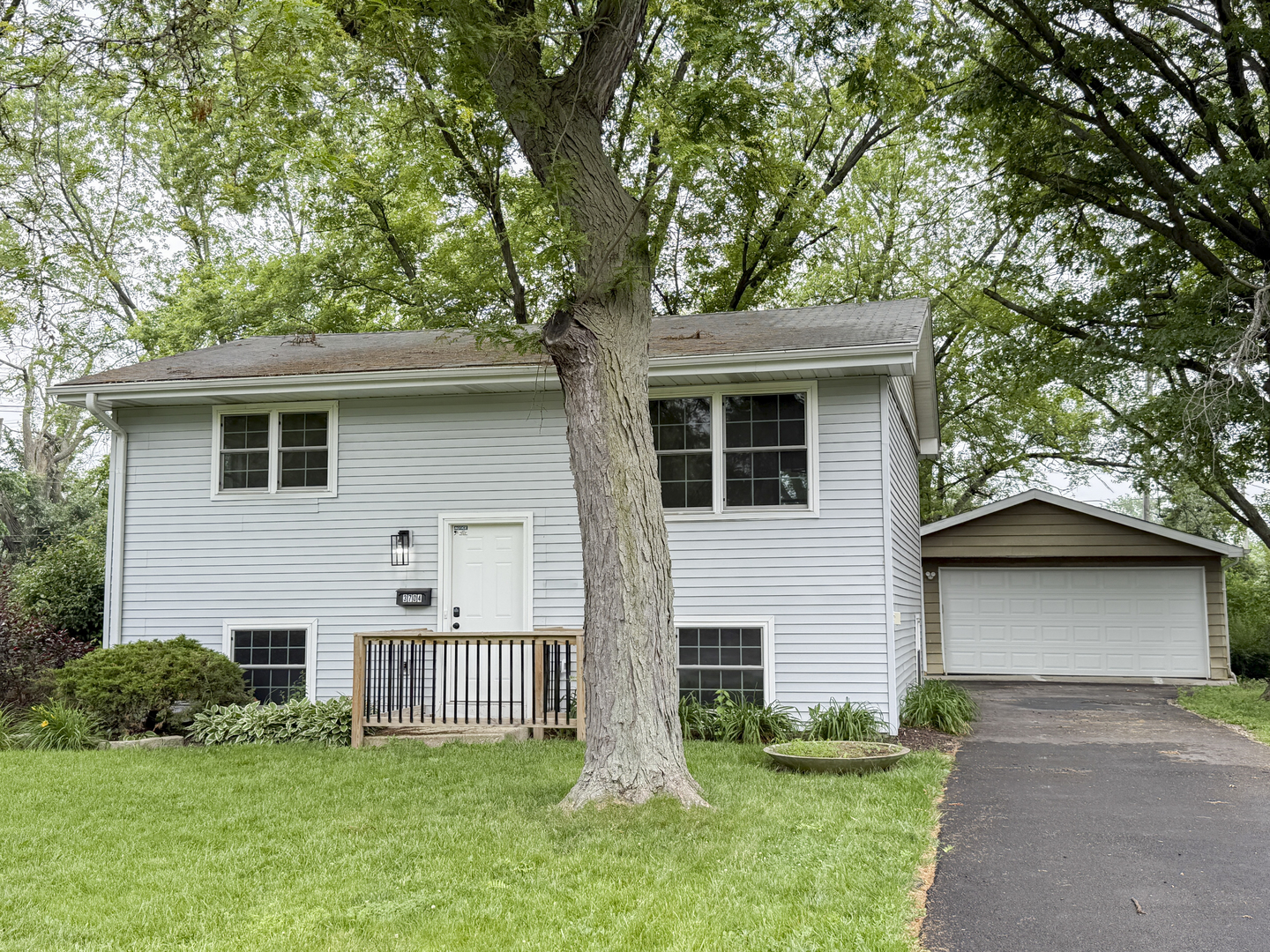 3704 Linden Road Property Photo 1