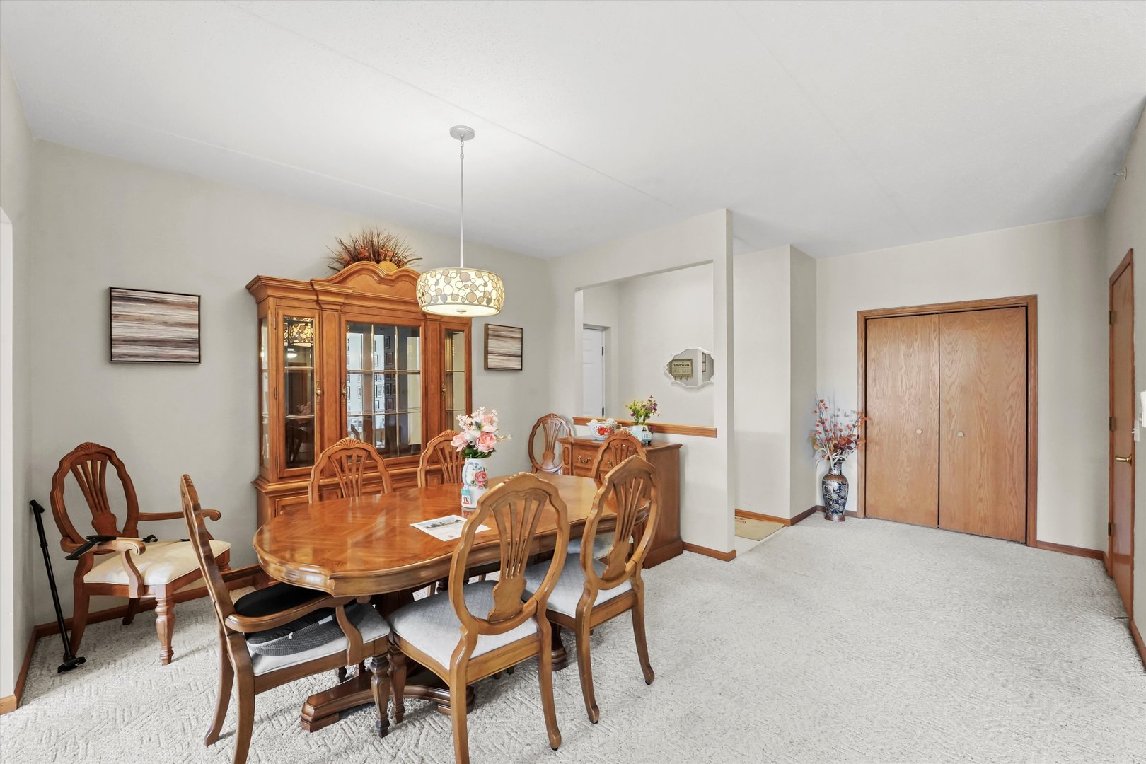 6321 Pine Ridge Court 2d Property Photo 6
