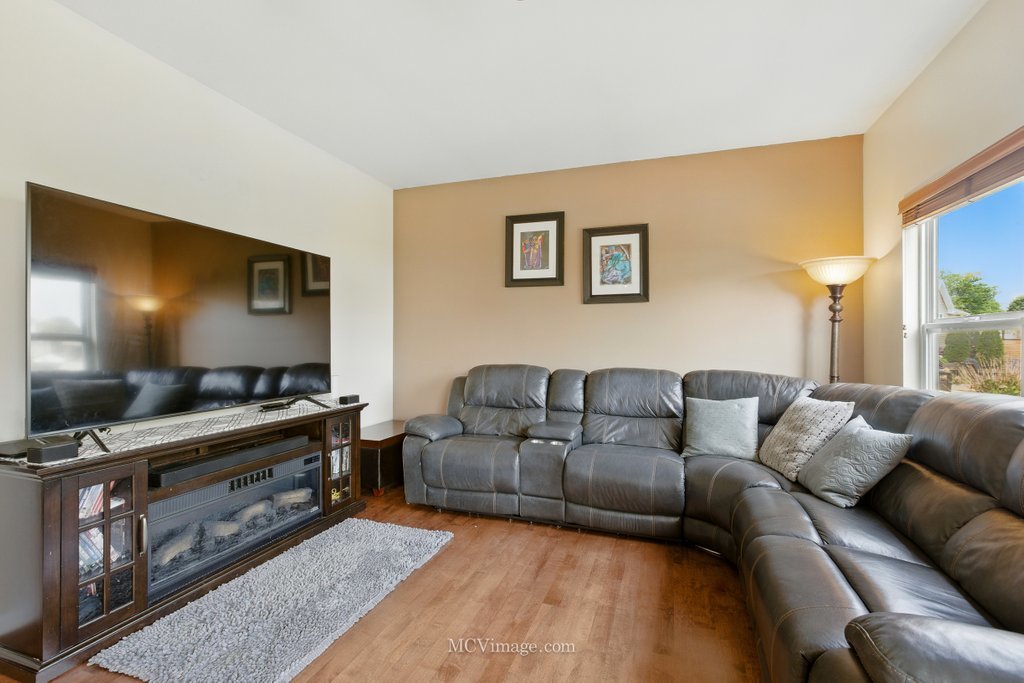 1858 Westridge Place Property Photo 10