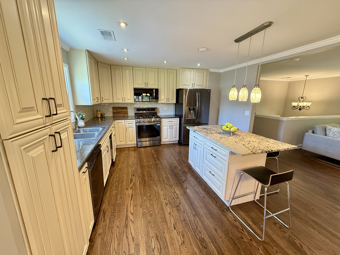 11 S Roberts Road Property Photo 10