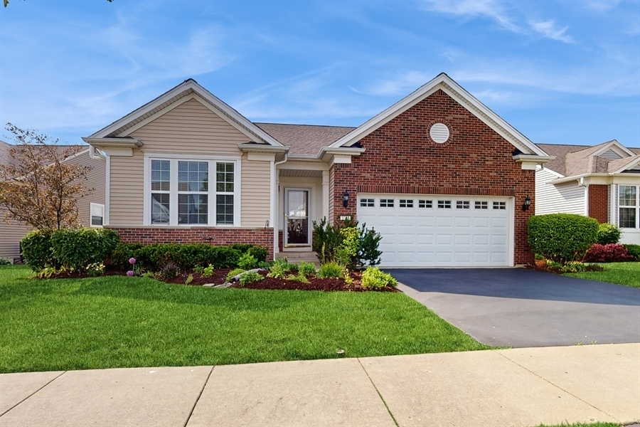 3201 Rockwell Circle Property Photo 1