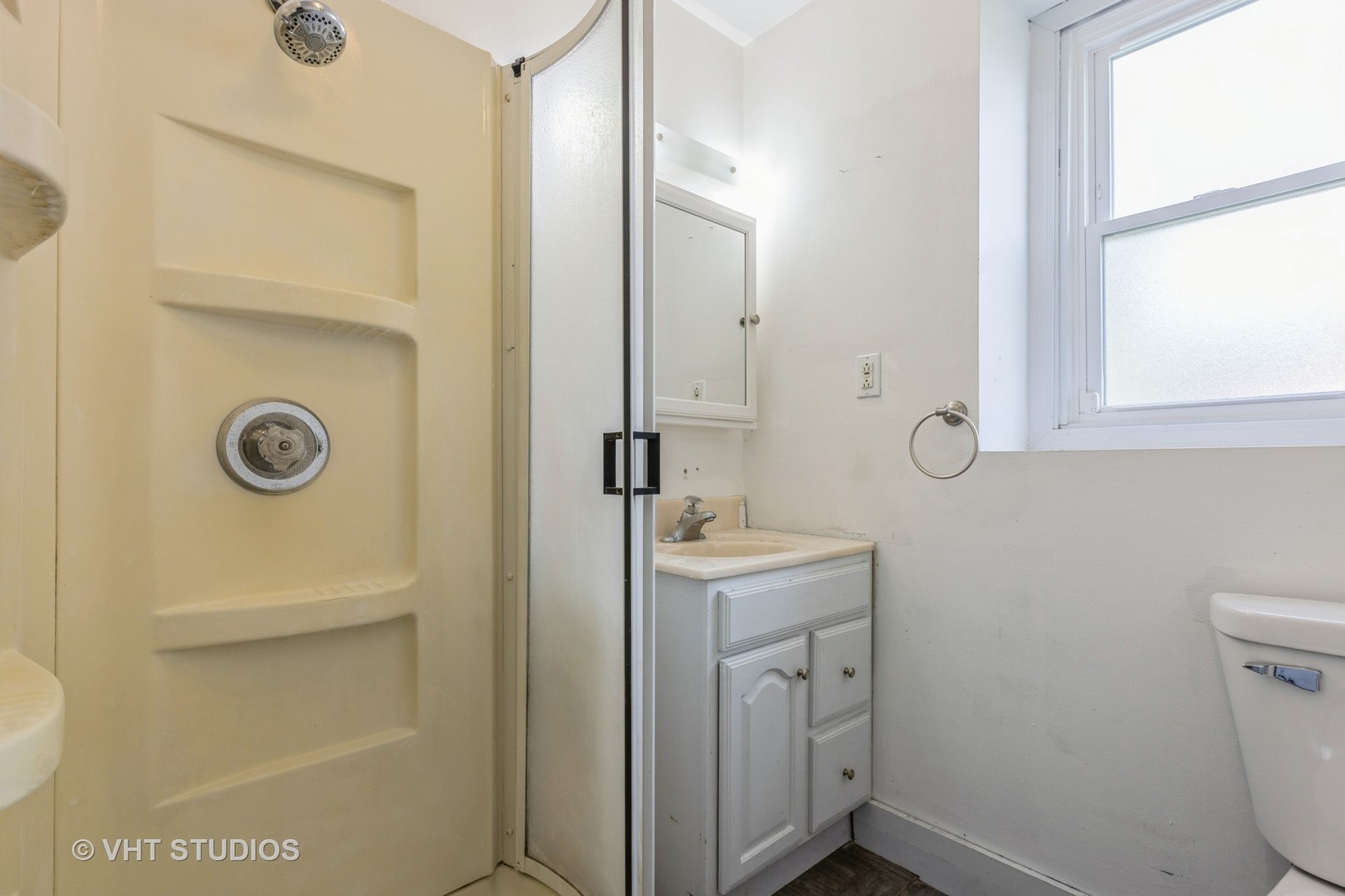 268 W Lincoln Highway Property Photo 9