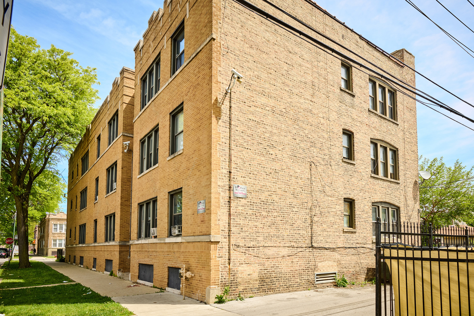 5449-51 W Quincy Street Property Photo 2