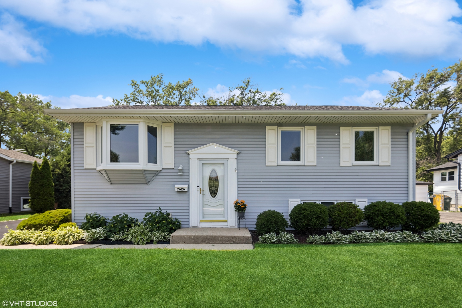 7626 Deerfield Avenue Property Photo 1