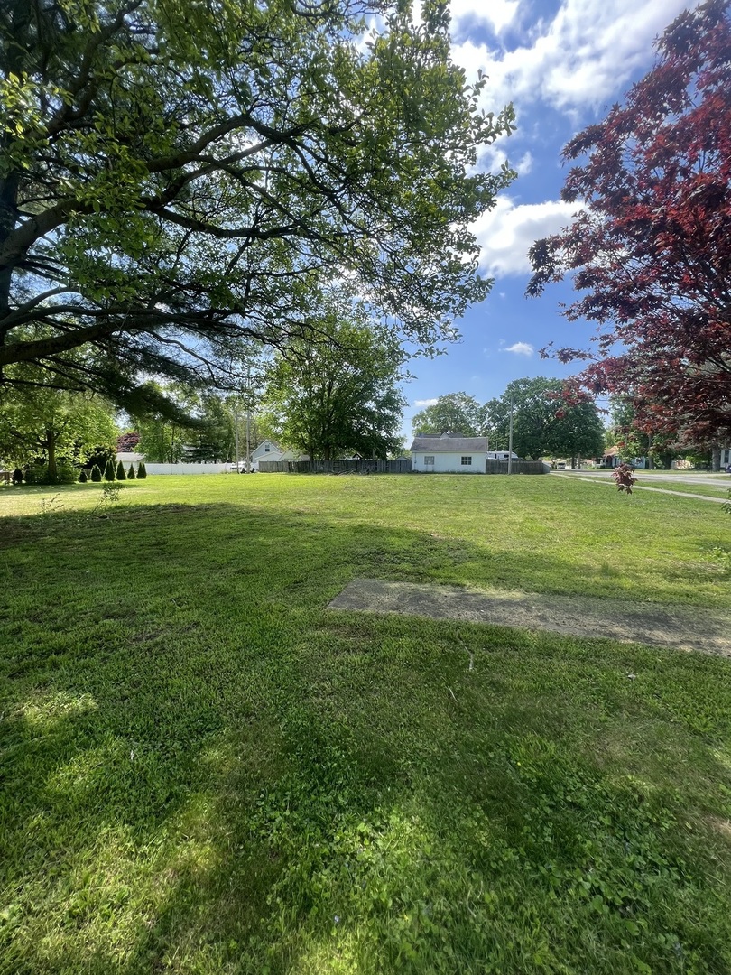 502 S East Street Property Photo 1