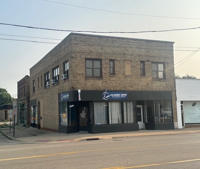 1002 E State Street Property Photo 1