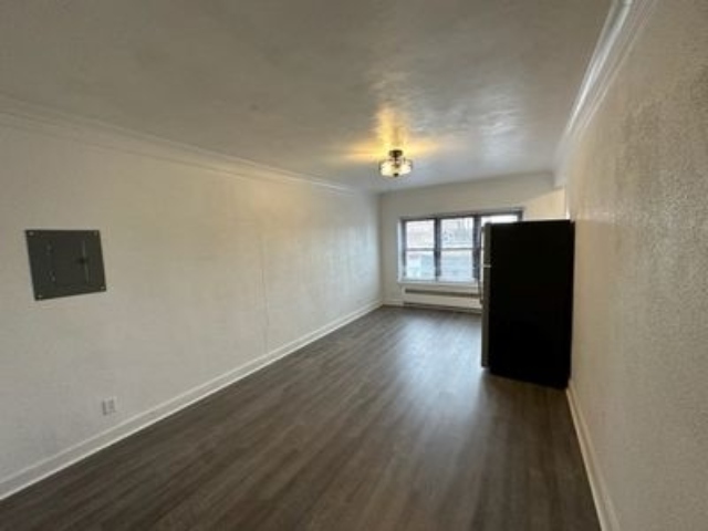 1002 E State Street Property Photo 20