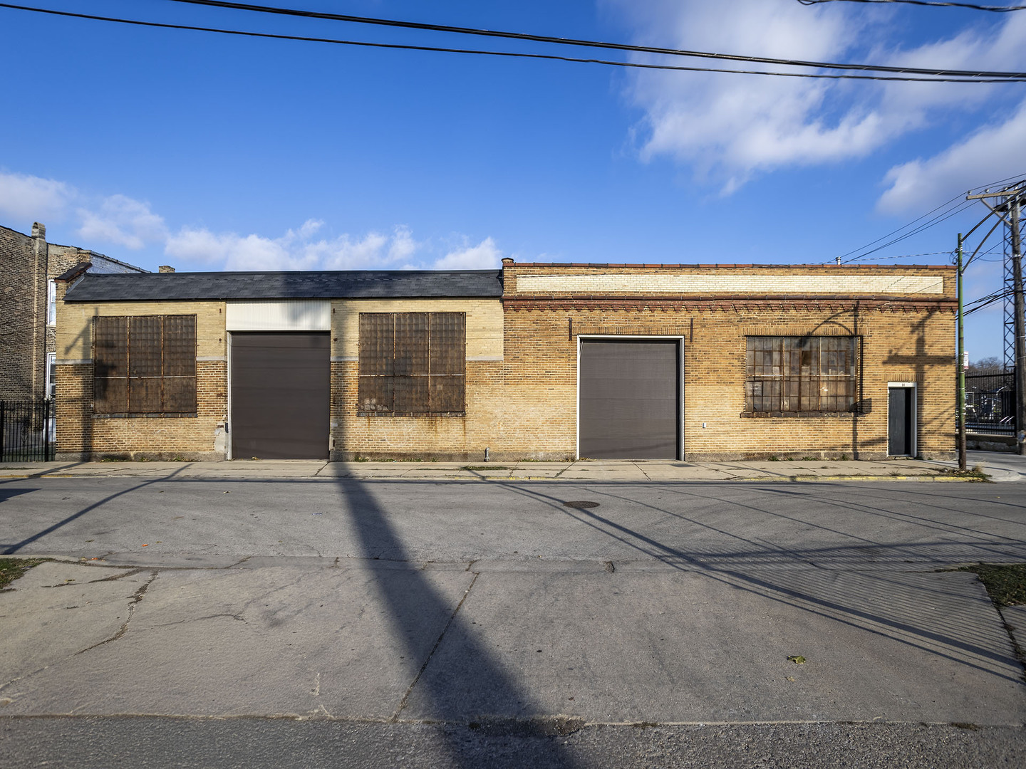 3056 W Walton Street Property Photo 9