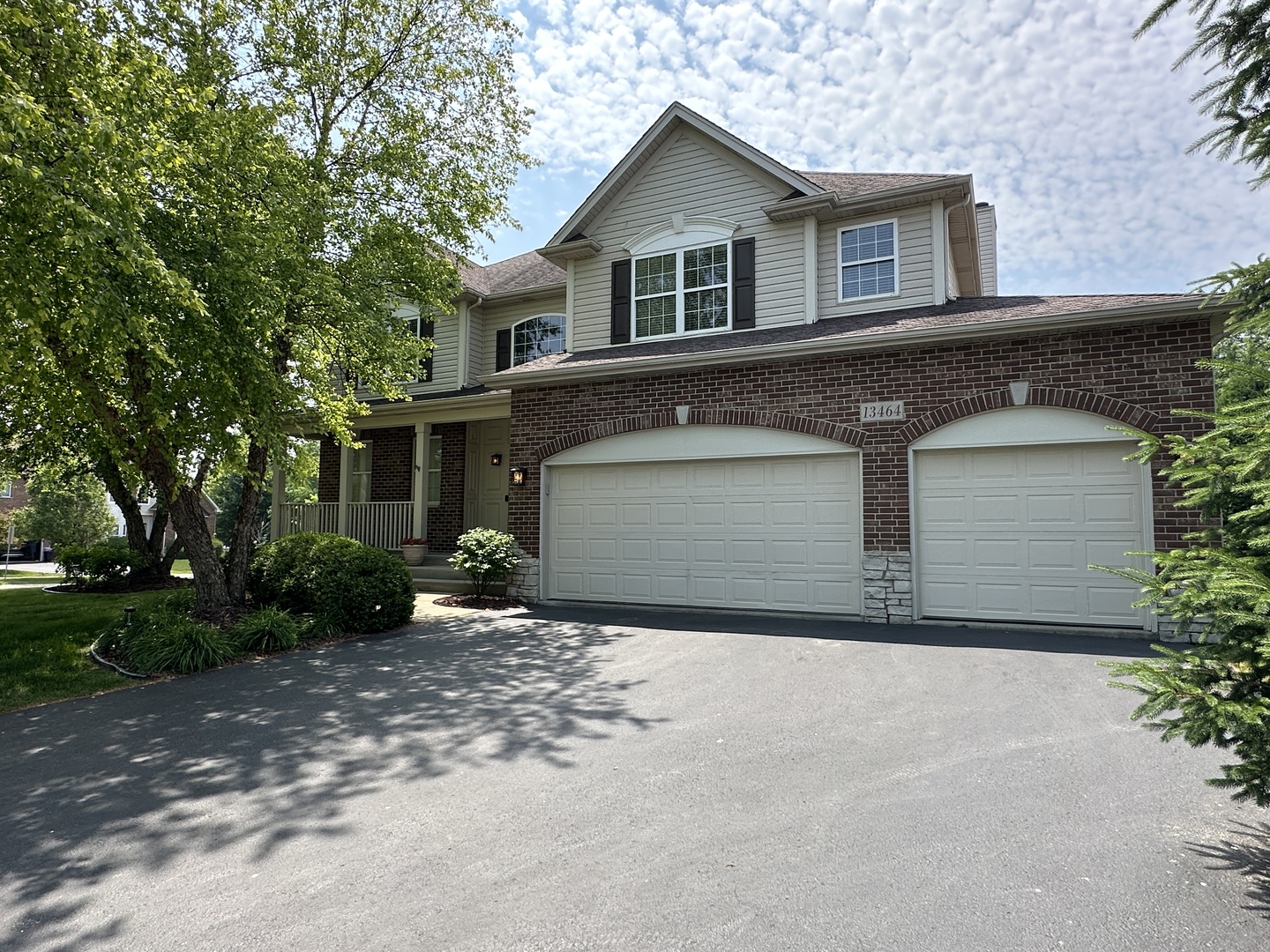 13464 Skyline Drive Property Photo 2