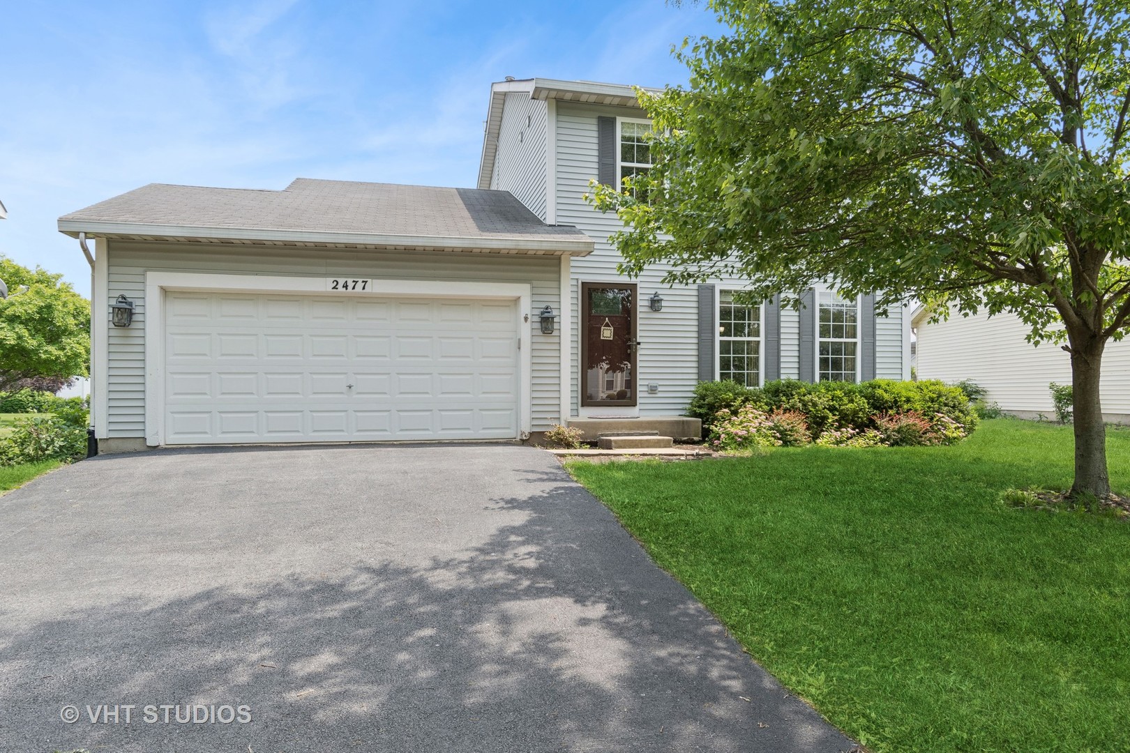 2477 Smithfield Court Property Photo 1