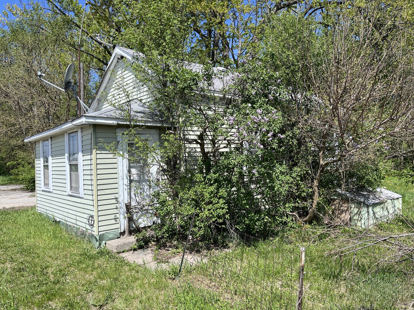 17104 E Coral Road Property Photo 1