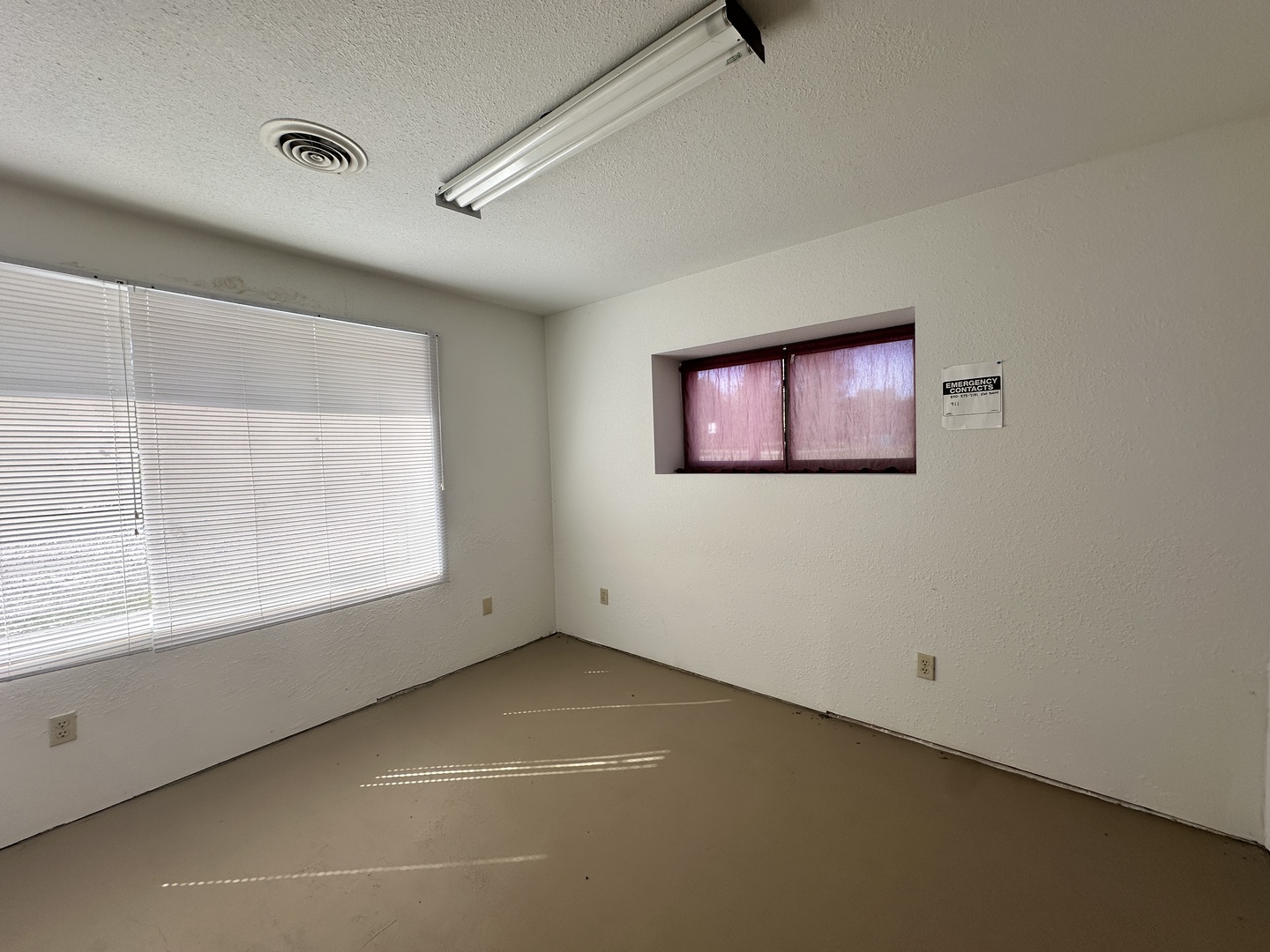 1000 Clinton Avenue Property Photo 12