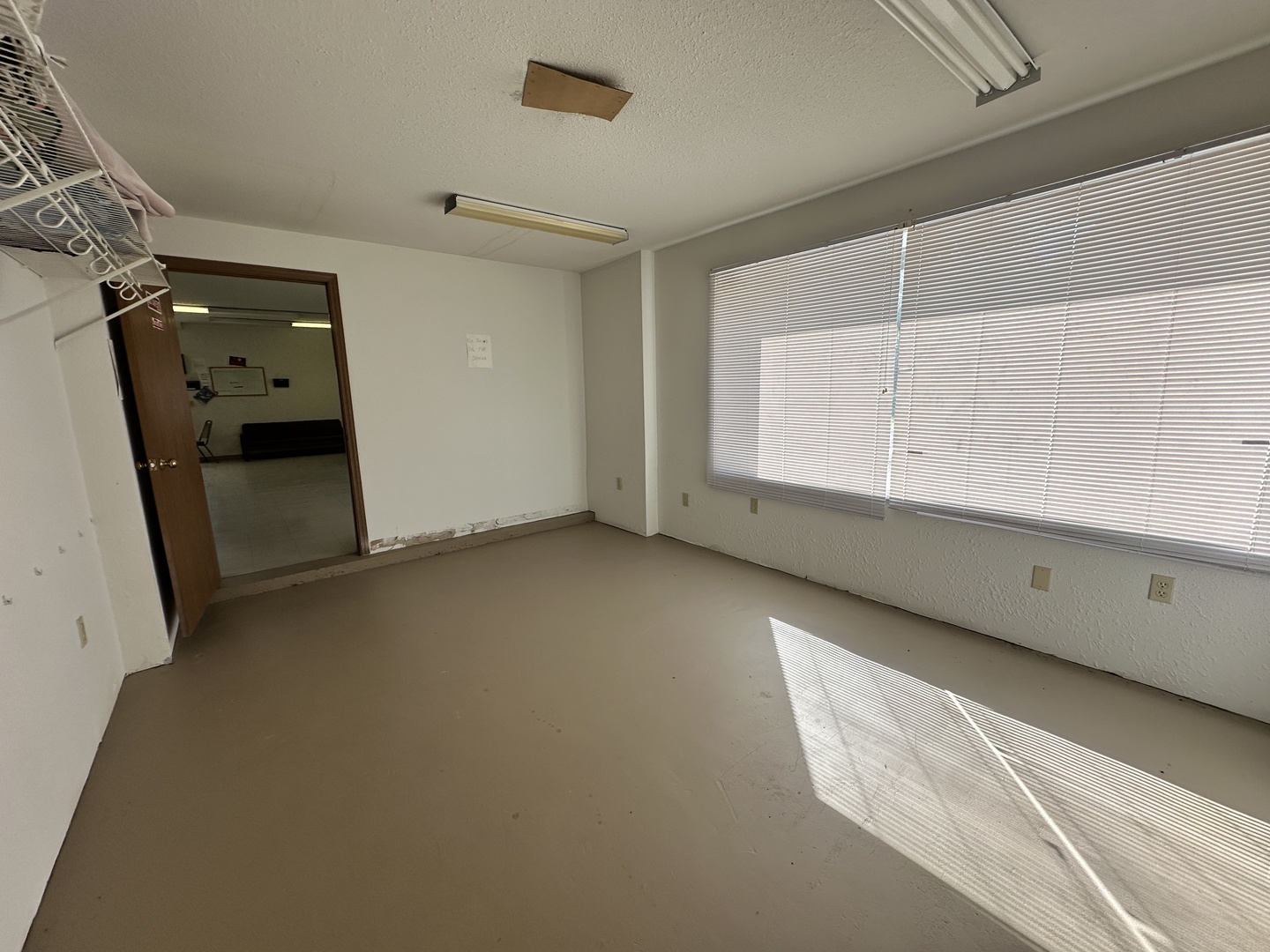1000 Clinton Avenue Property Photo 13