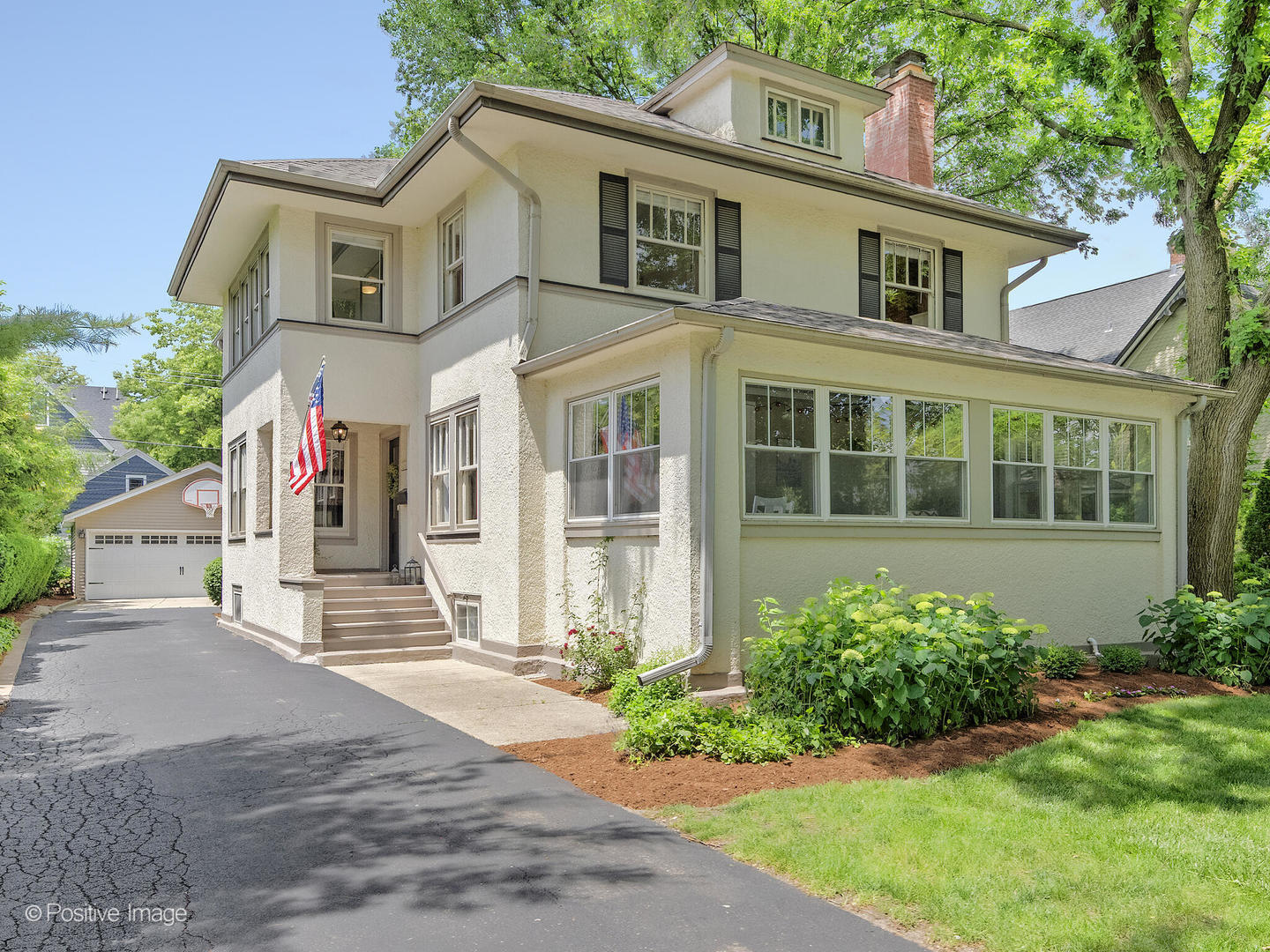 132 S Spring Avenue Property Photo 1