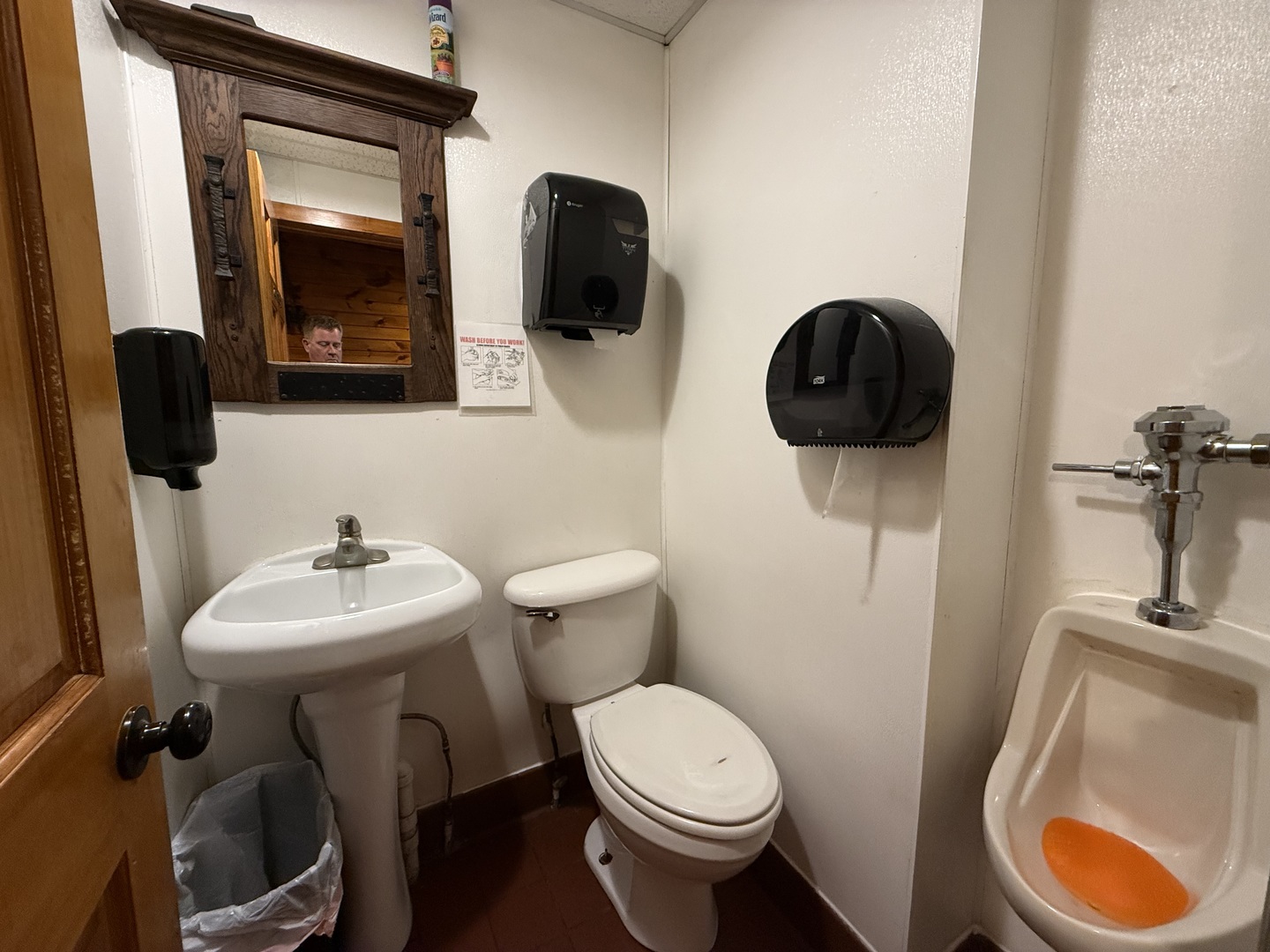 111 E Front Avenue Property Photo 18