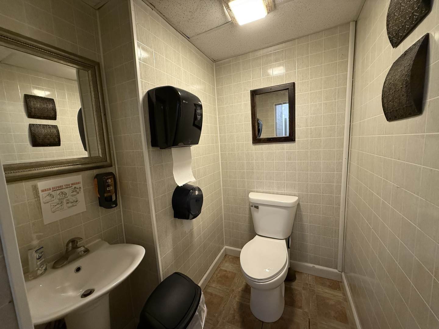 111 E Front Avenue Property Photo 28