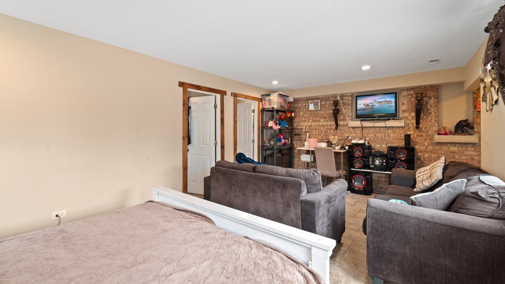 36 Monee Road Property Photo 19