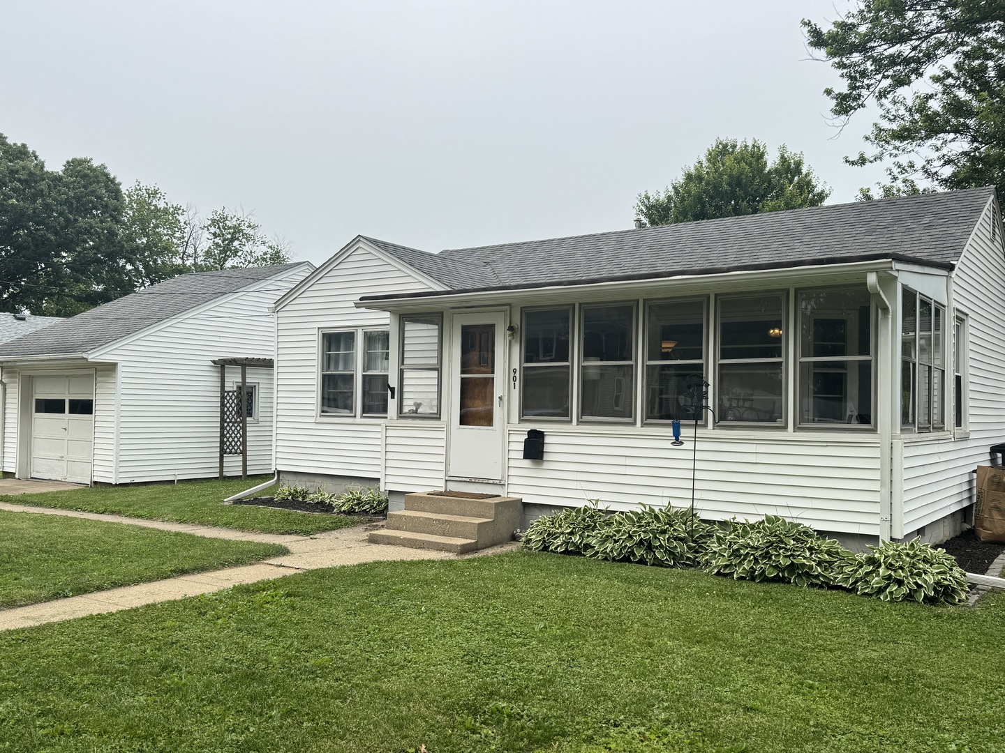 901 N Knox Street Property Photo 1