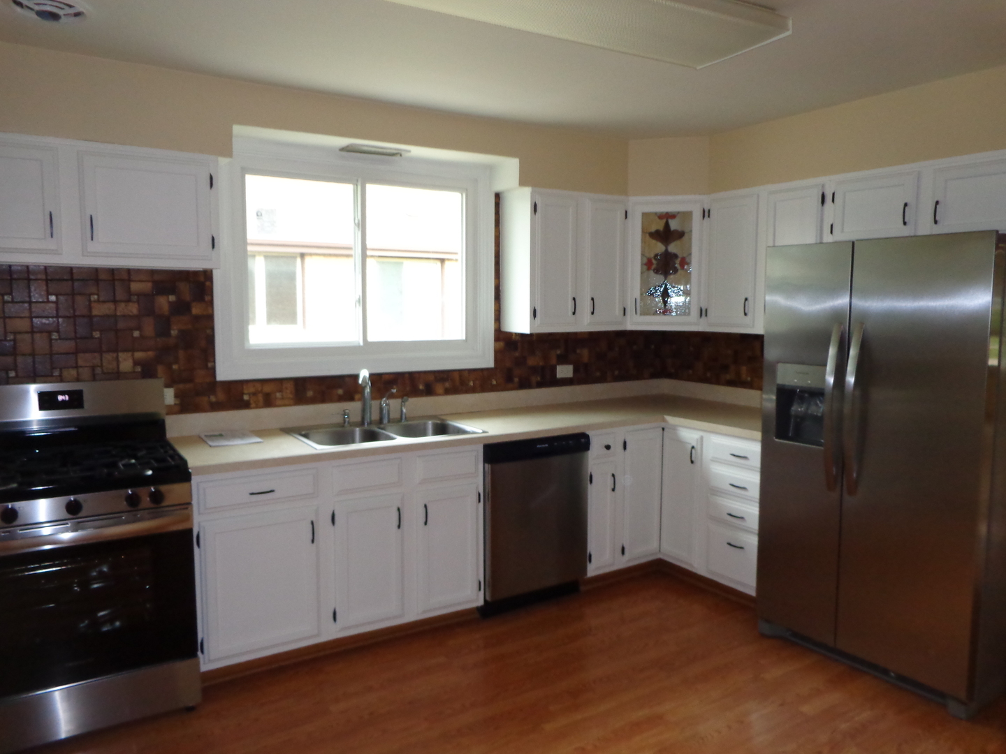 5157 W 90th Street Property Photo 4