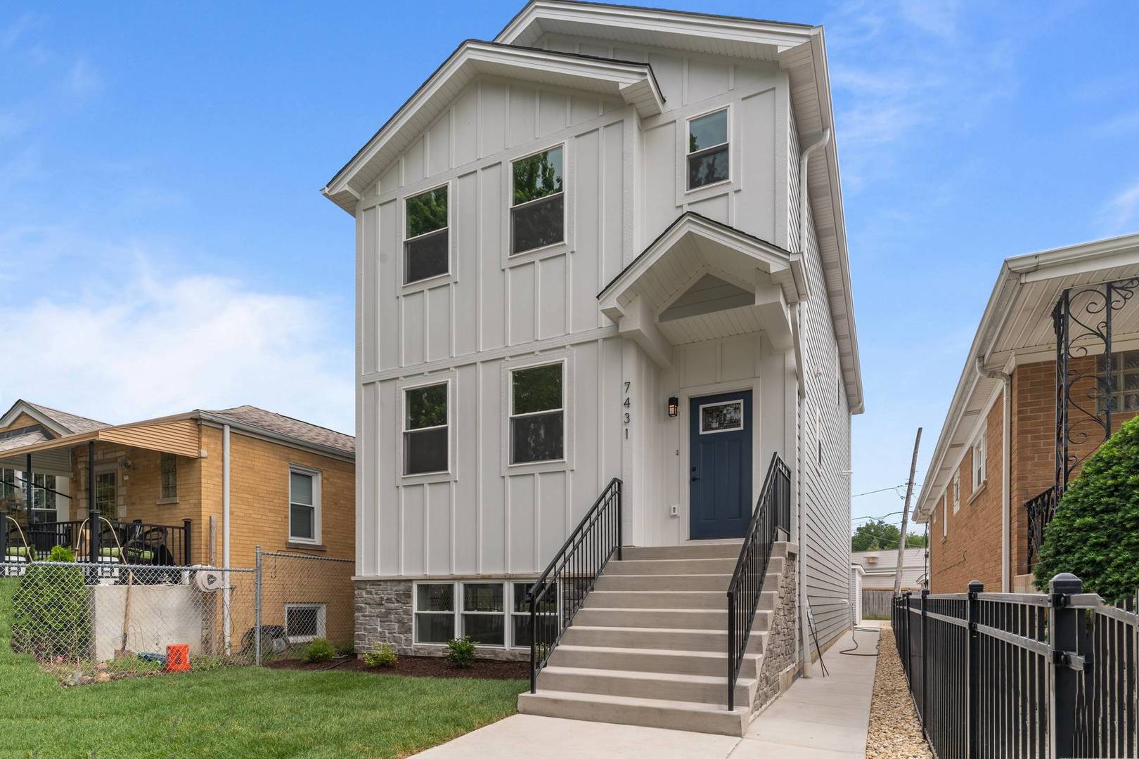 7431 W Forest Preserve Avenue Property Photo 1
