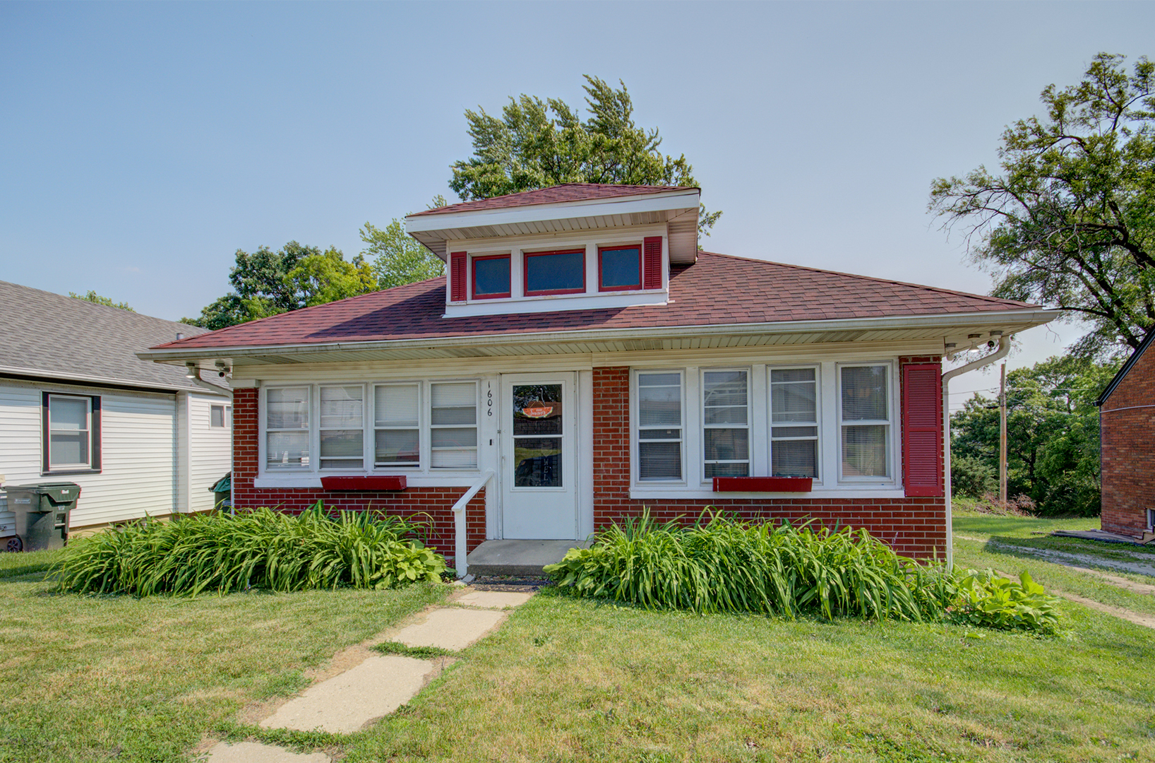 1606 Belleview Avenue Property Photo 1