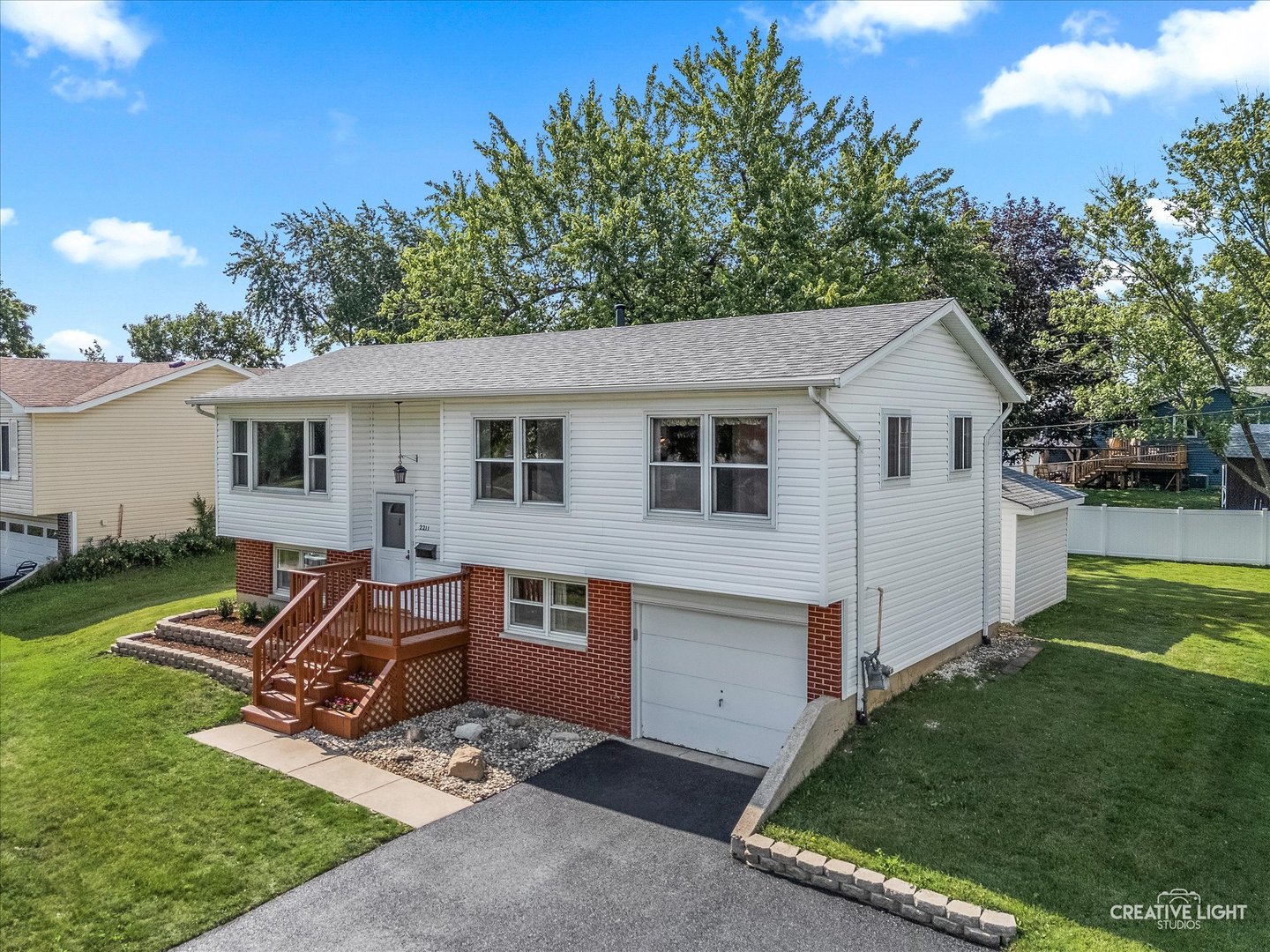 2211 Birchwood Parkway Property Photo 1