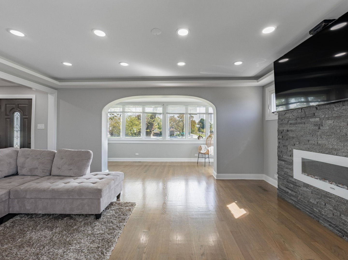 9712 W Shore Drive Property Photo 11
