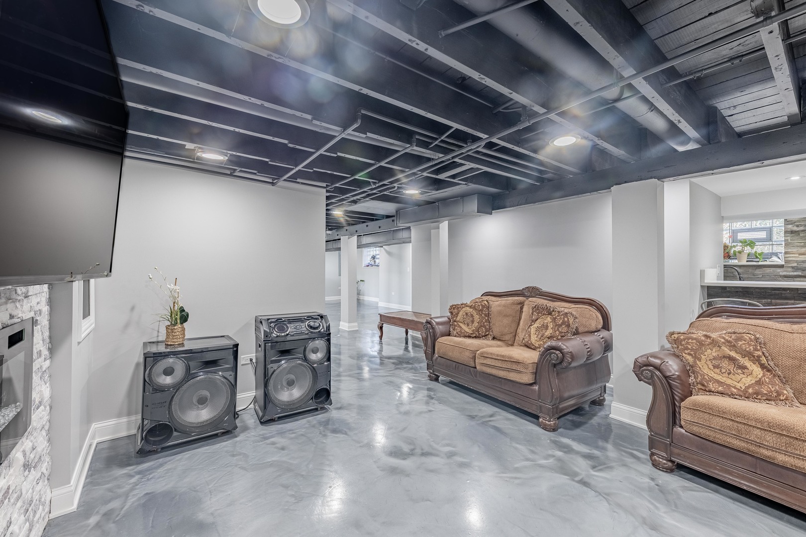 9712 W Shore Drive Property Photo 47