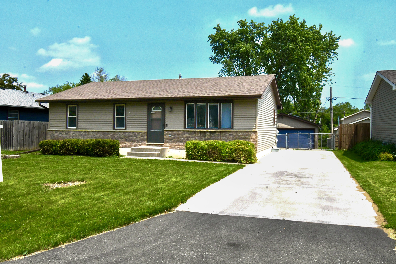 38103 N Cornell Road Property Photo 1