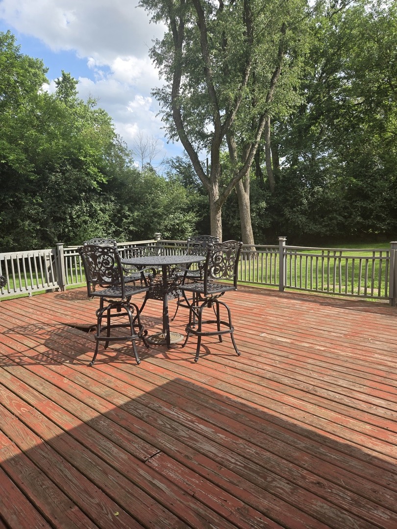 842 Highview Avenue Property Photo 8