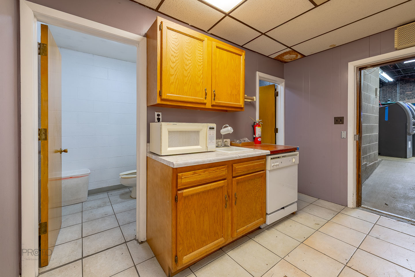 526 N Ashland Avenue Property Photo 10