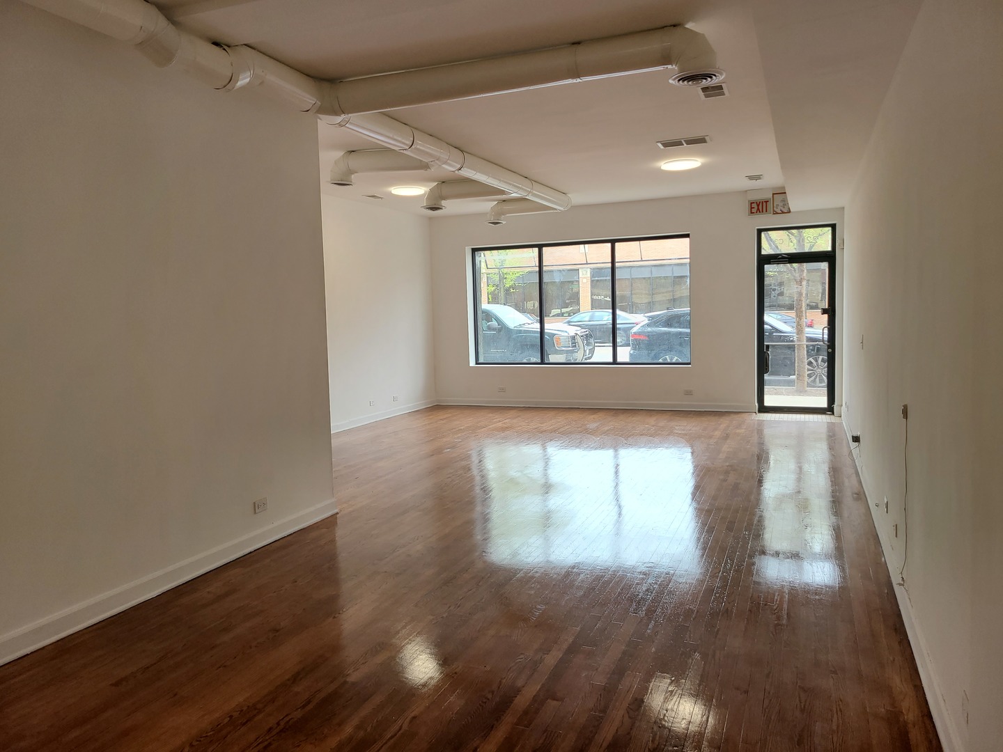 2207 N Western Avenue C3 Property Photo 4